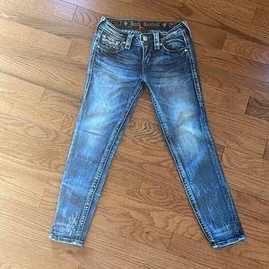 Slightly worn Rock Revival size 27 short ankle skinny Jean.
